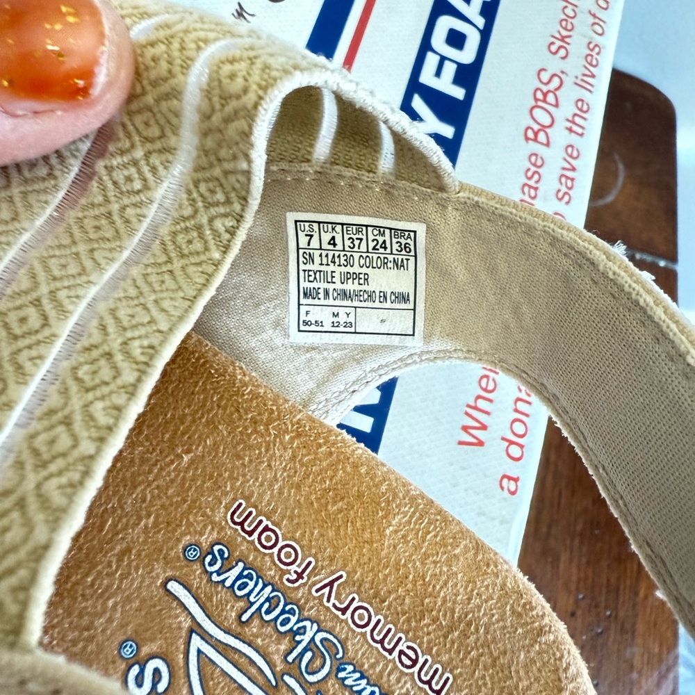 Skechers Bobs Desert Kiss sandals wedge tan 7 NEW - Picture 7 of 7